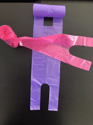 ถุงช้อปปิ้งเสื้อยืดในสำนักงานและของใช้ในบ้าน, สีชมพูและสีม่วง, ถังขยะตั้งโต๊ะ